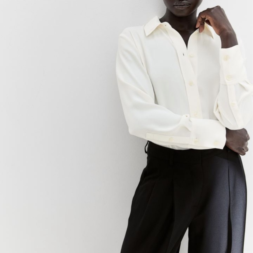 NWT : H&M Crème Blouse